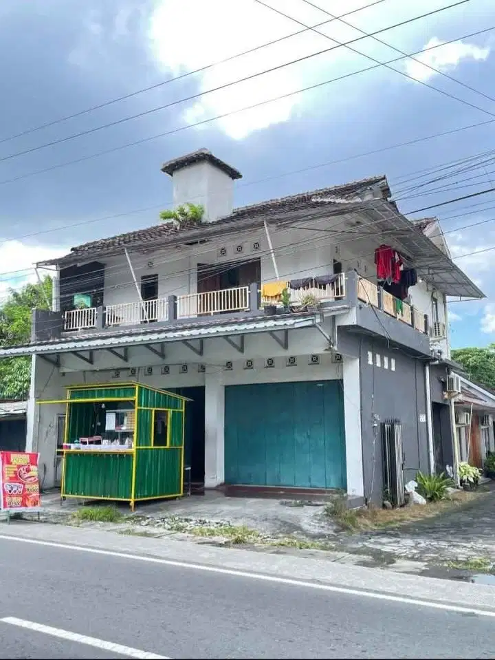 Ruko strategis, Jl kabupaten, utara RSA UGM, dkt PEMDA Sleman