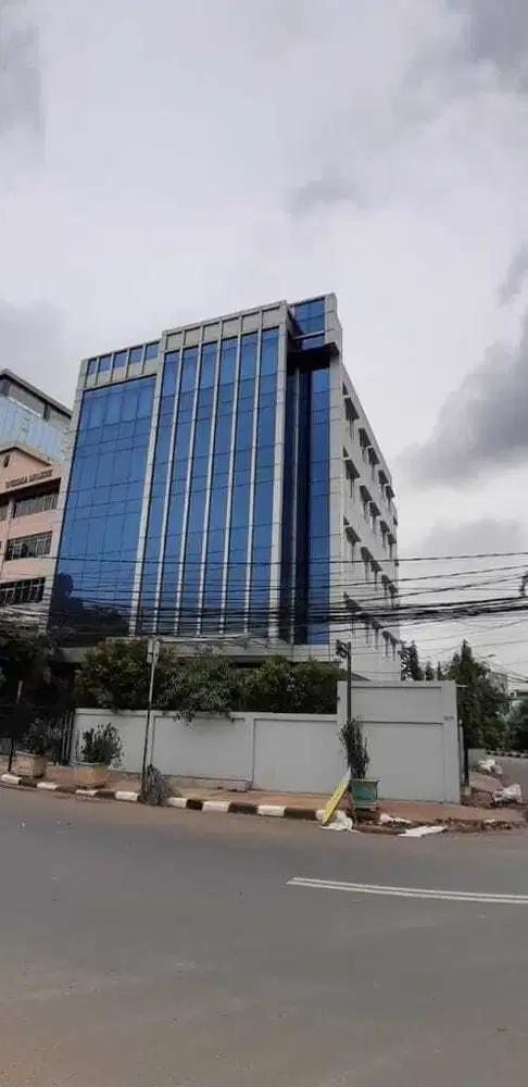 Gedung Kantor Siap Pakai di Menteng Jakarta Pusat