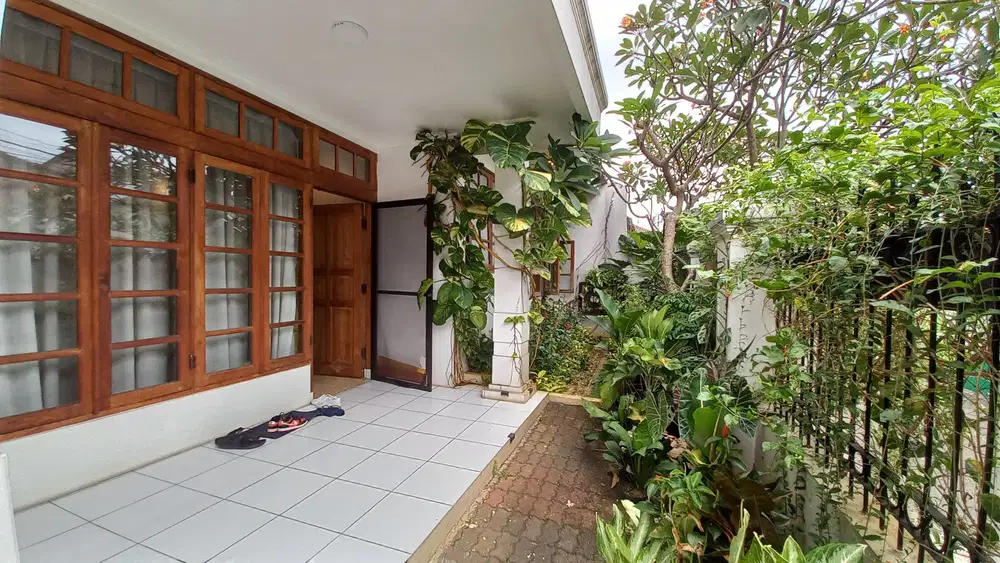 Rumah Taman Bukit Kemang Siap Huni