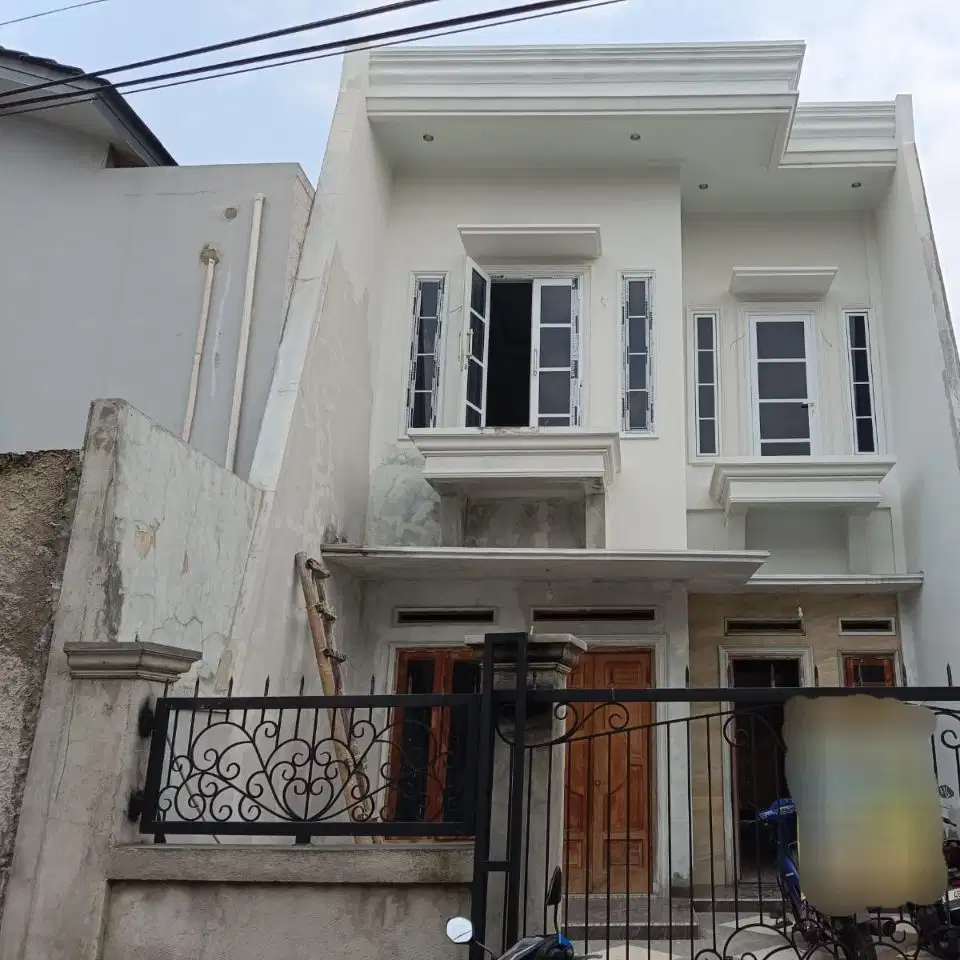 Dijual Rumah Baru di Perum. Ambarapura Kodau. Bekasi