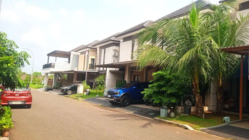 Jual rumah murah 2 lantai di Grandwisata