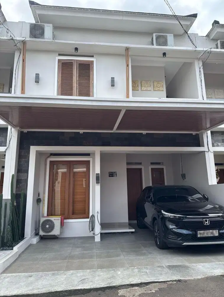 RUMAH GRESS, FULL FURNISHED DI KAPIN, KALIMALANG - PONDOK KELAPA