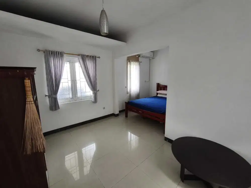 Dijual rumah cantik full furnished kota baru parahyanTatar wangsakerta