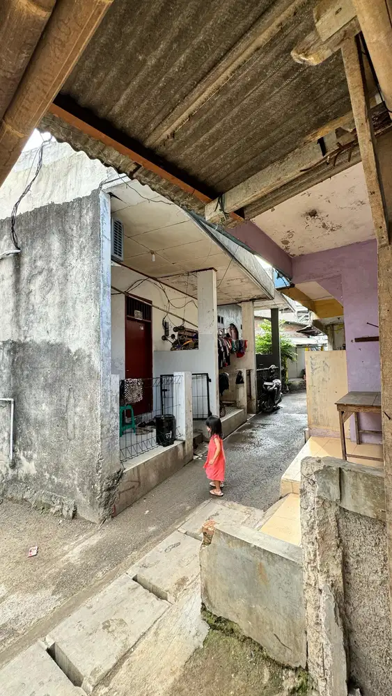 DIJUAL CEPAT Rumah Strategis di Halim Perdana Kusuma, BONUS  KONTRAKAN