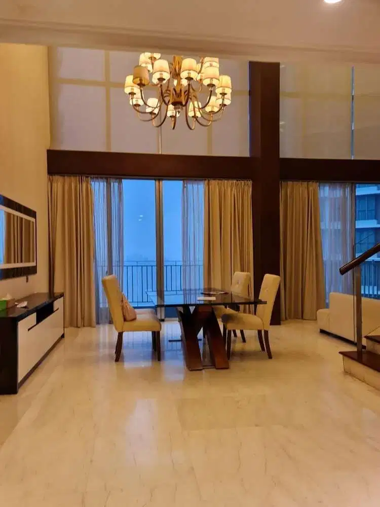 Disewakan Apartemen Kemang Village 4 Bedroom