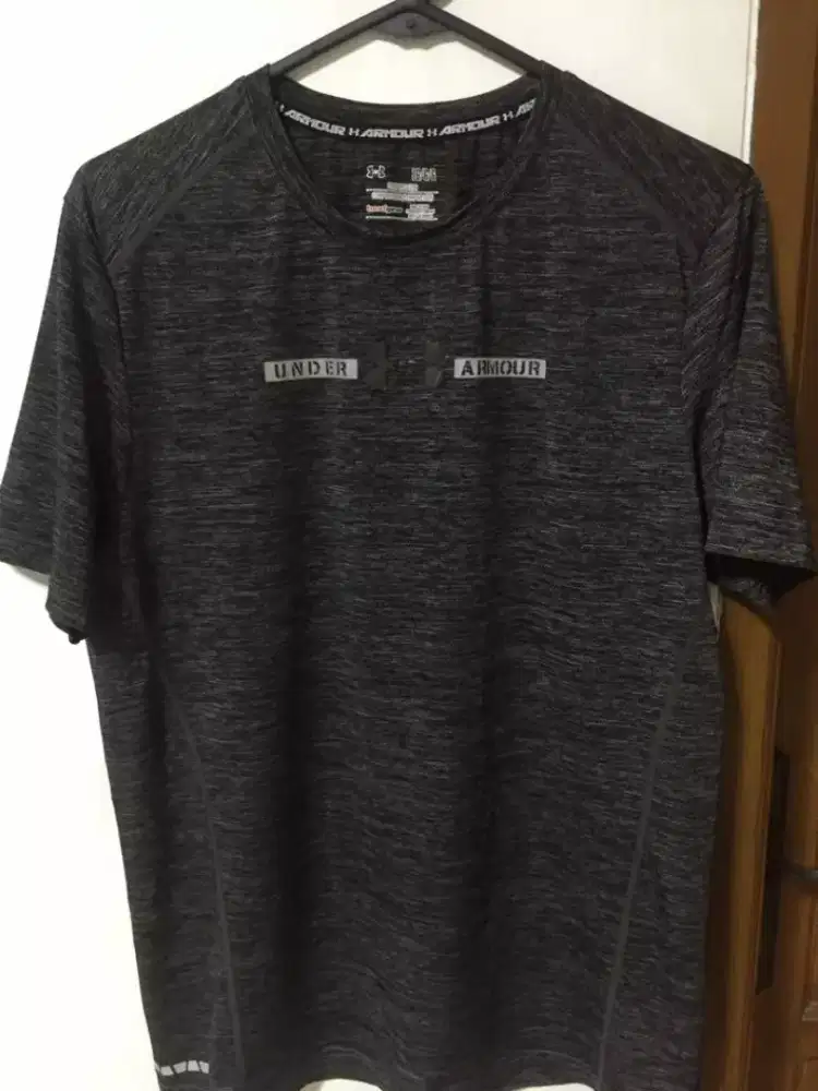 Kaos original Under armour