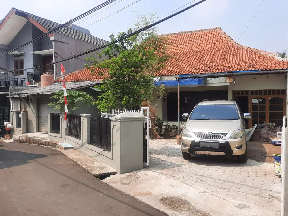 Rumah Di Pusat Kota Depok Dekat Pintu Toll Margonda dan Kampus UI