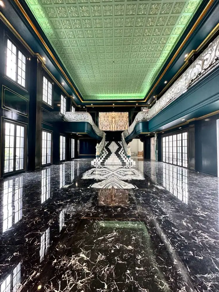 FOR SALE PONDOK INDAH BRAND NEW HOUSE EUROPEAN MODERN CLASSIC PRIME AR