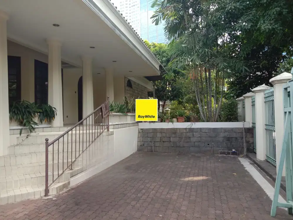 Rumah Klasik Harga Dibawah NJOP, Area Mega Kuningan, Jakarta Selatan