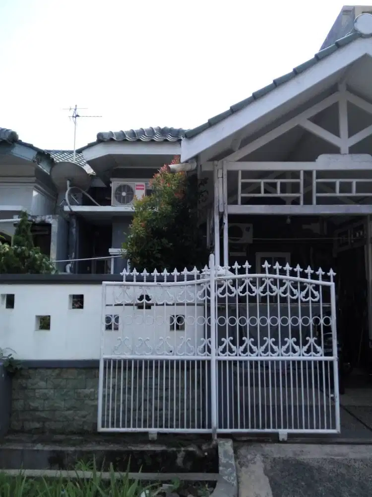 DIJUAL Rumah Selatan Cl Yunani Banjar Wijaya Tangerang Lok strategis