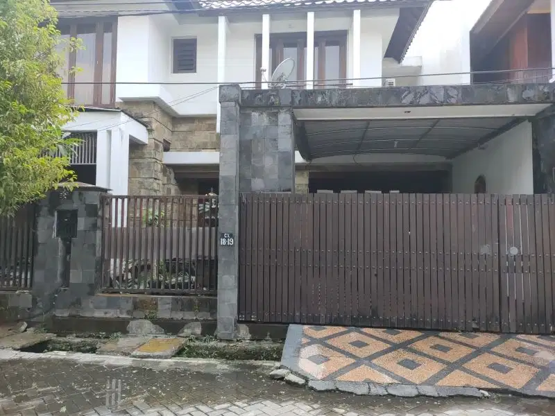 Rumah Wiyung Surabaya