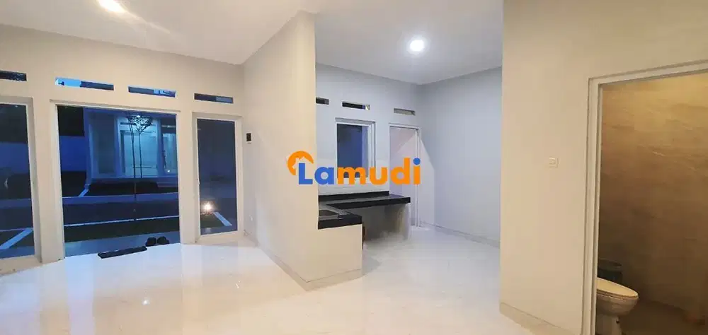 Dijual Rumah Dekat Kampus Budi Luhur Kreo Ciledug