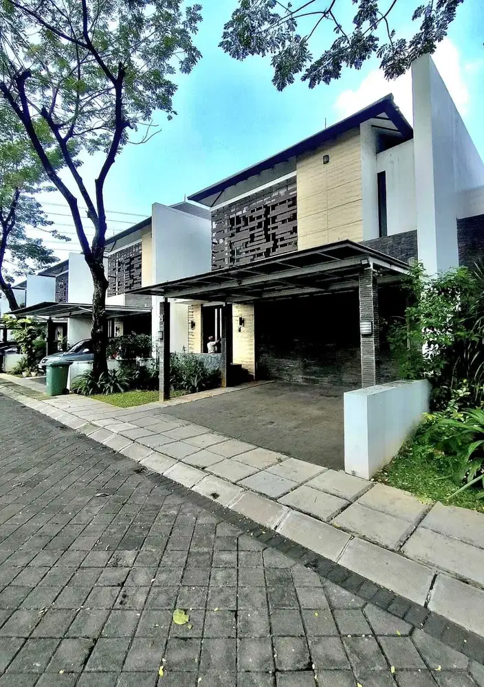 Rumah 2 lantai semi furnish di cibubur jakarta timur