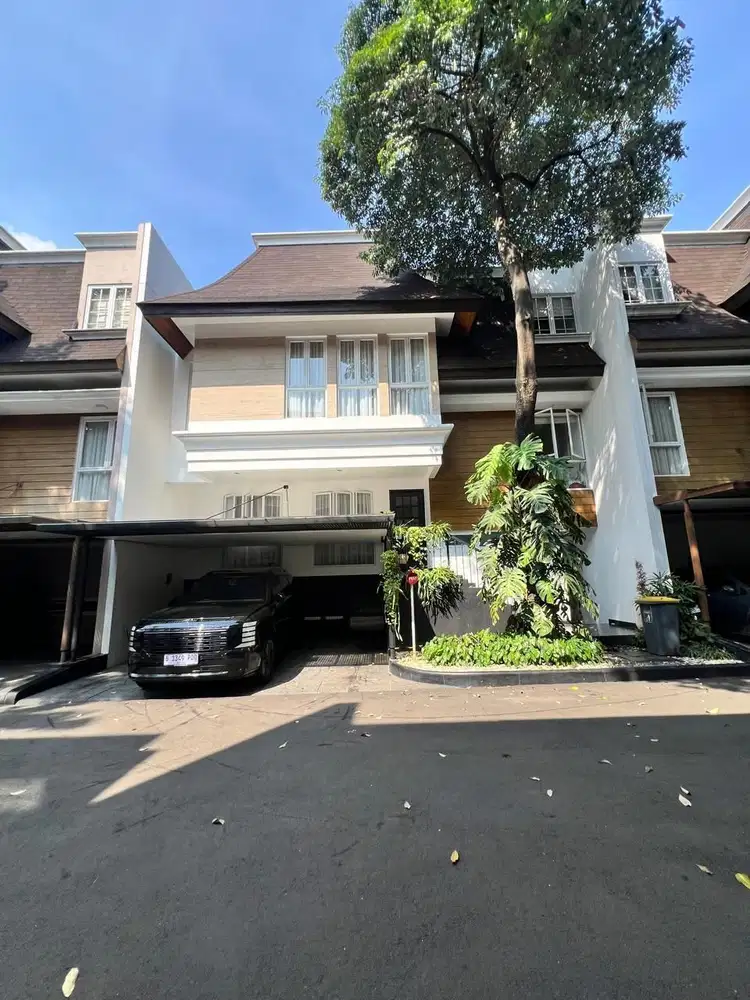 Pejaten Modern Tropical Townhouse Siap Huni One Gate System