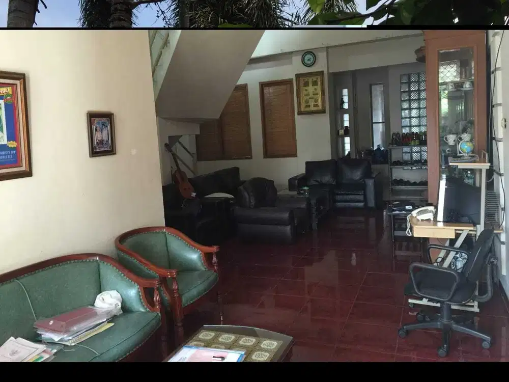 Dijual Cepat (BU) Rumah 2 Lt dalam Komplek Rancho Indah Jakarta Selatan