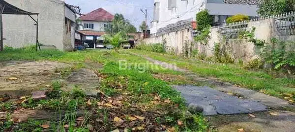 Dijual Tanah Kosong ex bengkel di lokasi strategis