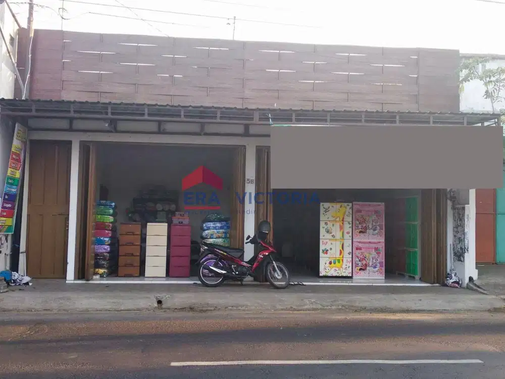 Dijual Ruko 1 lt, 4KT, LT 368m²,Pinggir Jalan Nasional akses ke Bandara Dhoho
