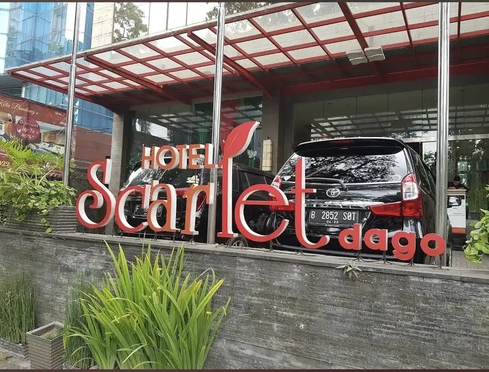 Dijual Hotel Melalui Lelang