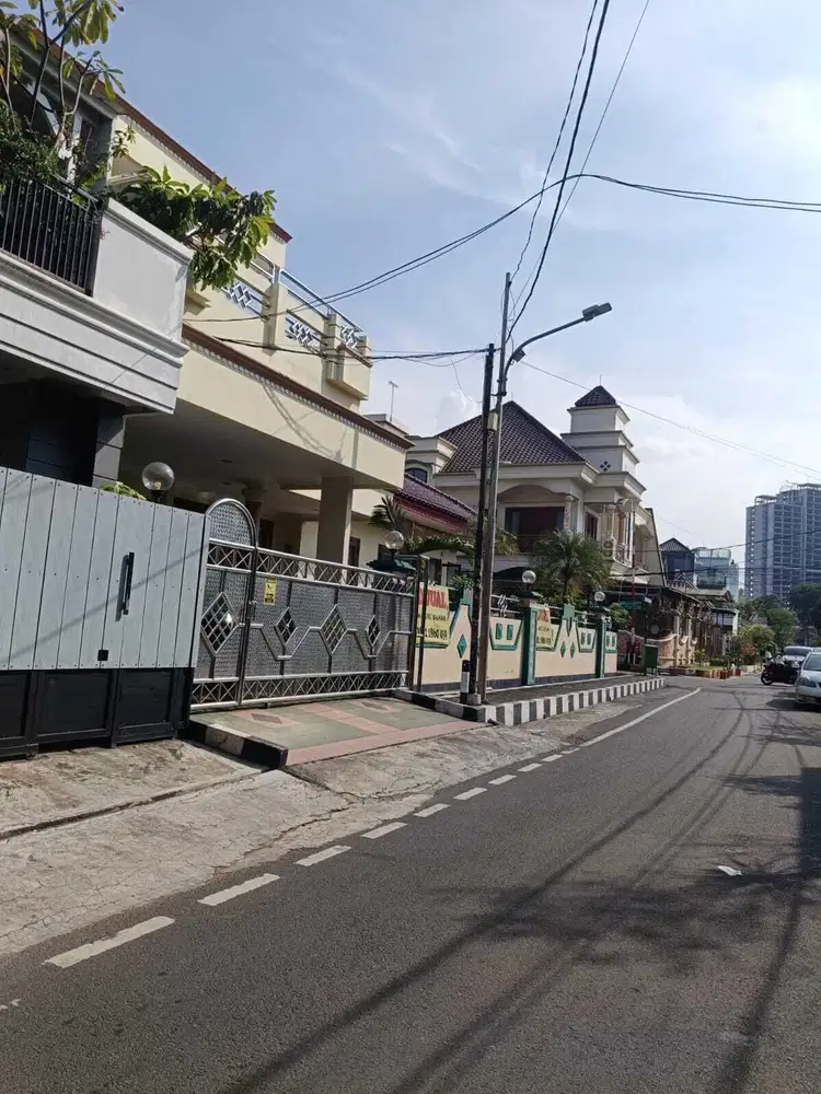 Dijual Rumah Besar, Rapi Dan Terawat Di Cempaka Putih Tengah Jak Pusat