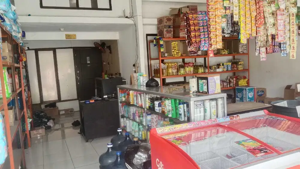 Dijual Cepat Cocok Untuk Usaha MainroadbPuri Lestari Cibitung