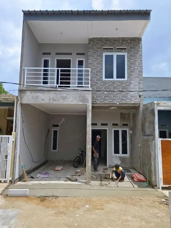 Rumah Dua Lantai bs Cicil Ke Developer