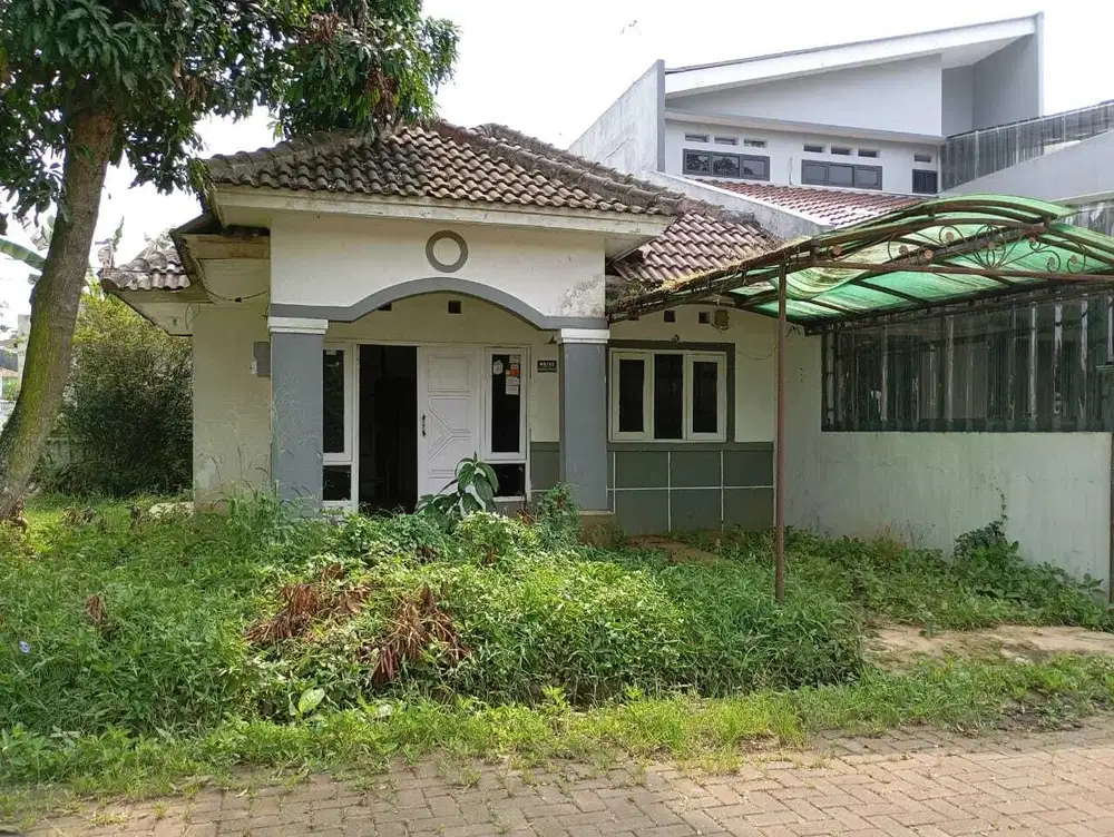 Di Jual Rumah  di Bawah Harga Pasar Komplek Persada Depok