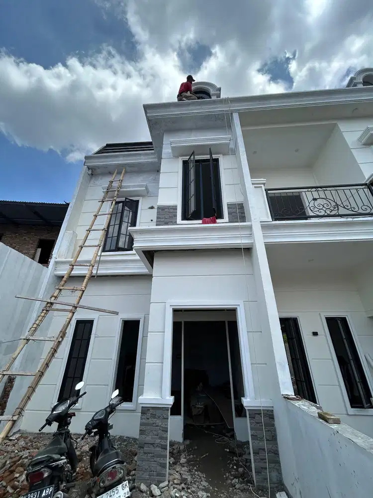 RUMAH DI DEKAT MALL MANHATTAN SUNGGAL MEDAN