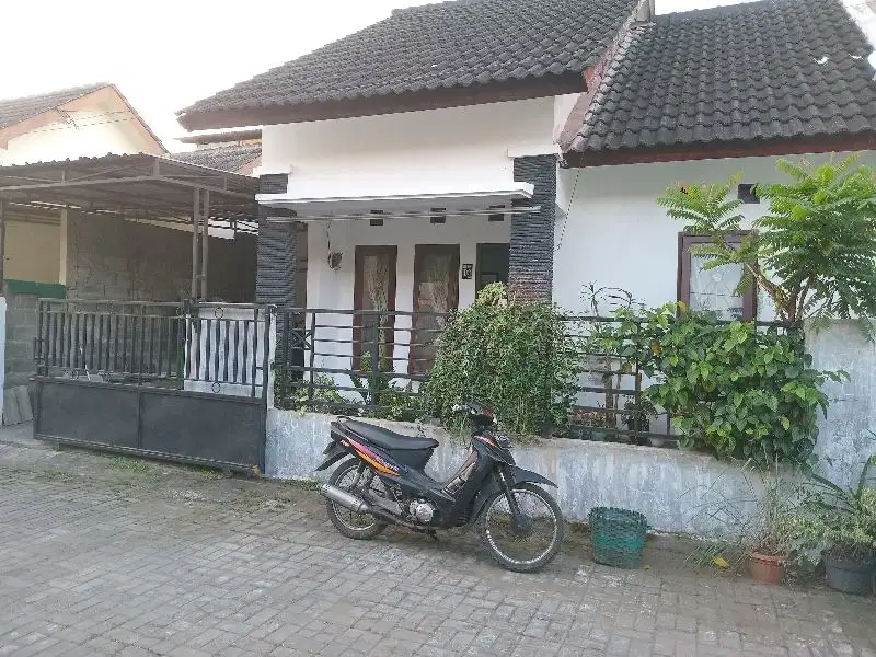 Rumah murah, dalam Perum di Purwomartani
