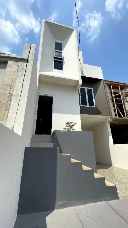 For Sale Townhouse 3 lantai Jakarta Timur
