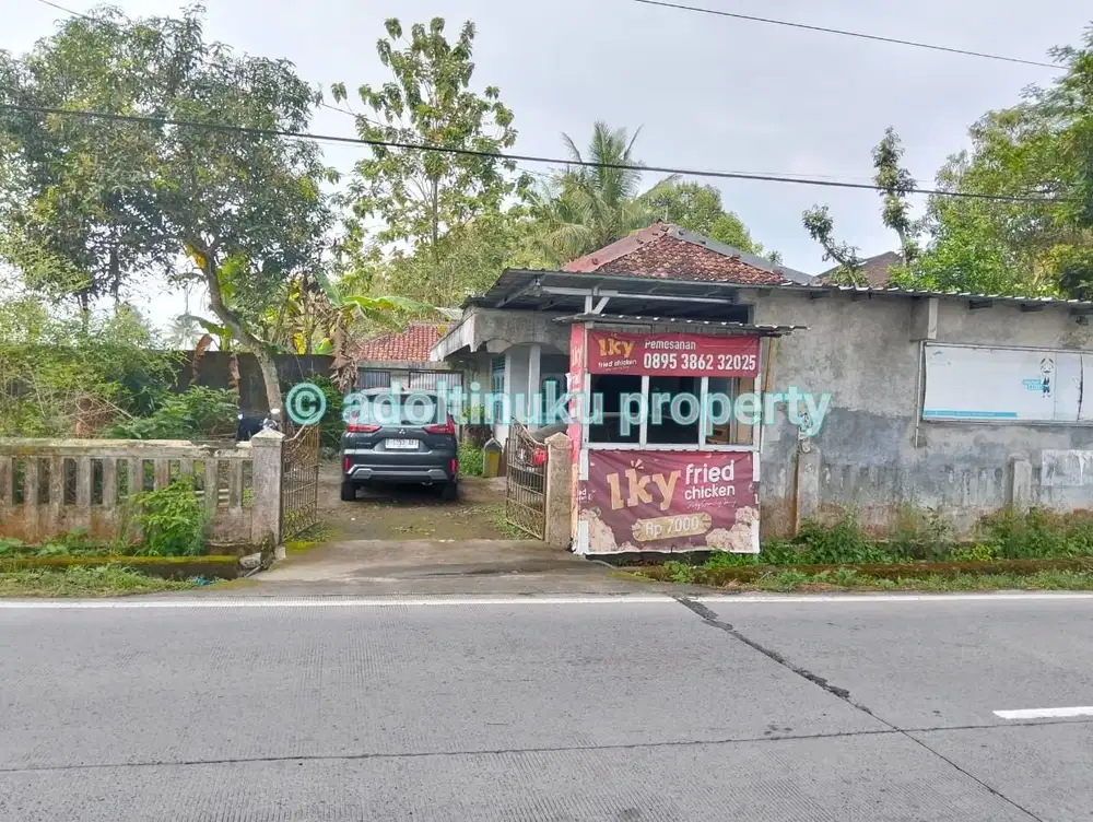 Rumah dengan tanah luas di tepi jalan utama blabak, mungkid, magelang