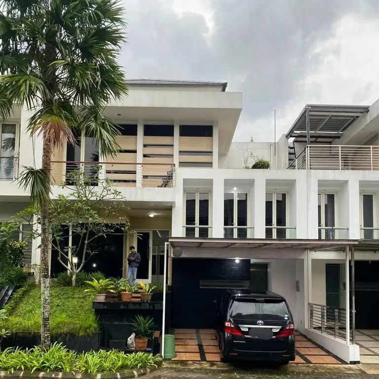 Dijual Rumah Mewah di Perum Elite Rancamaya Golf Estate. Bogor Selatan