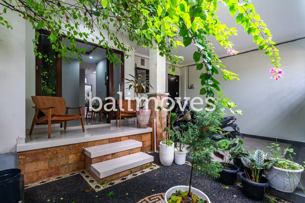 For Sale Rumah Dua Lantai Tiga Kamar Tidur Di Kesiman