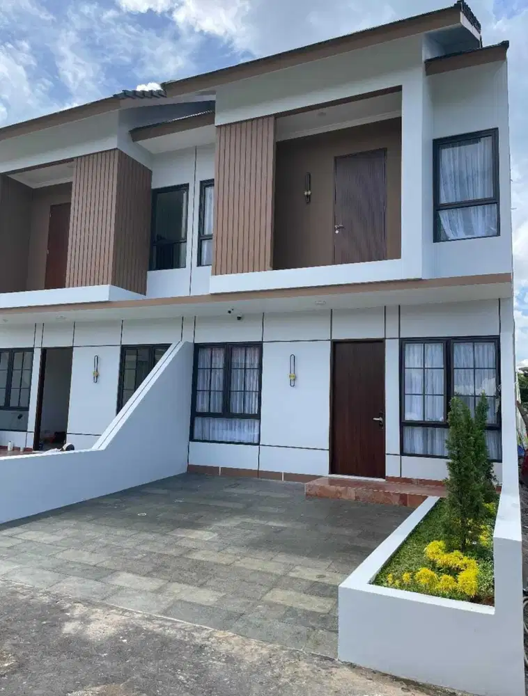 RUMAH BARU 2 LANTAI KONSEP KOREA JAPAN LOKASI STRATEGIS HARGA TERBAIK
