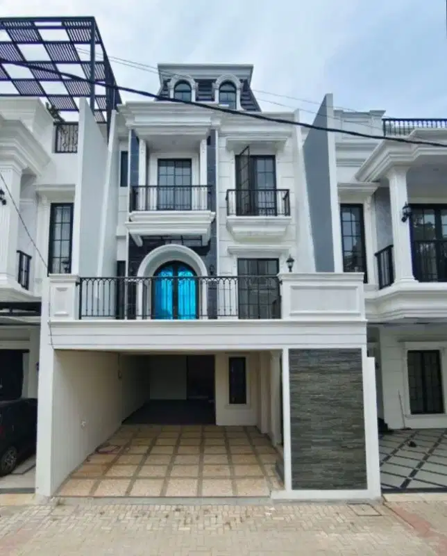 Rumah Cluster Dekat ke Gate Tol Andara dan Brigif Jagakarsa