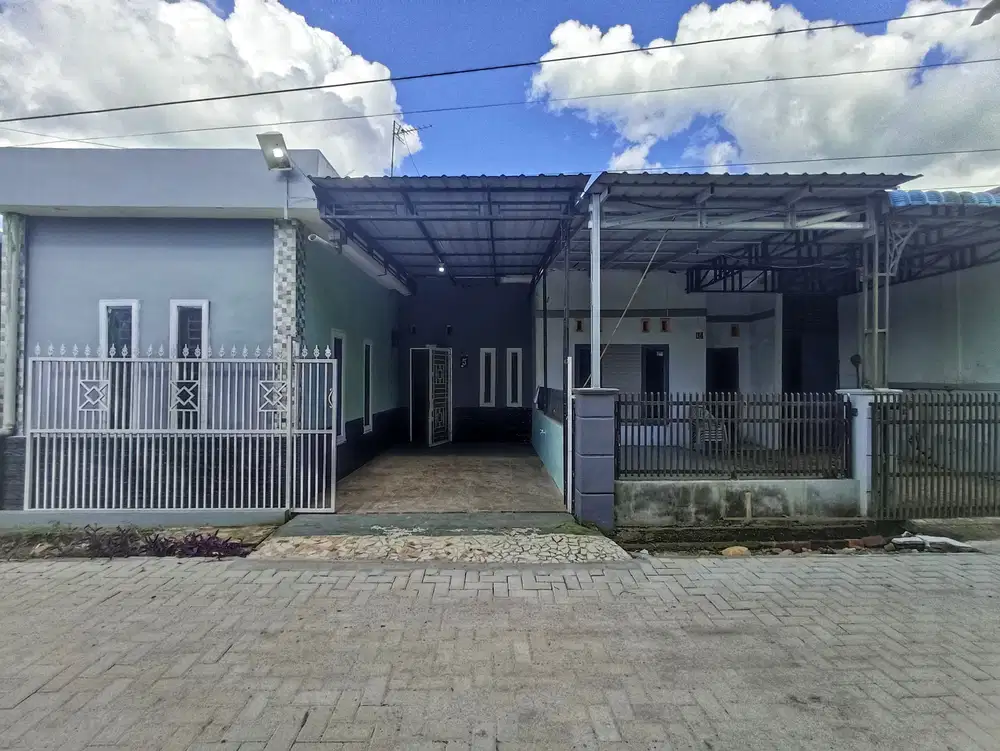 RUMAH SIAP HUNI DI MARINDAL LOKASI DEKAT TITI KUNING