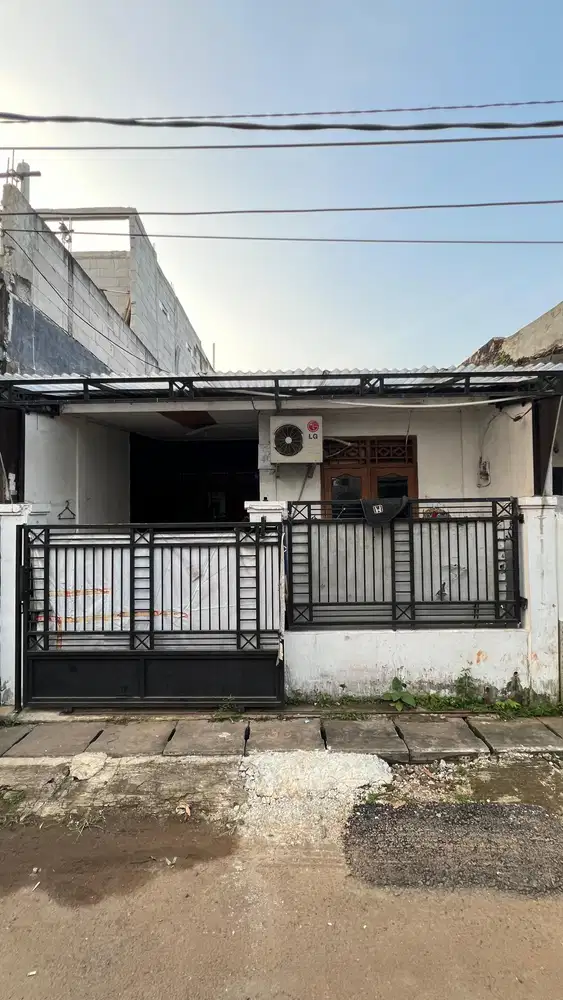 Rumah murah diserpong lokasi strategia dekat toll alam sutra