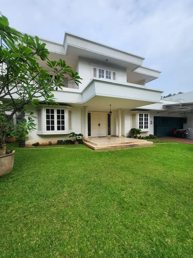 Dijual Rumah Mewah Simprug Golf Jakarta Selatan