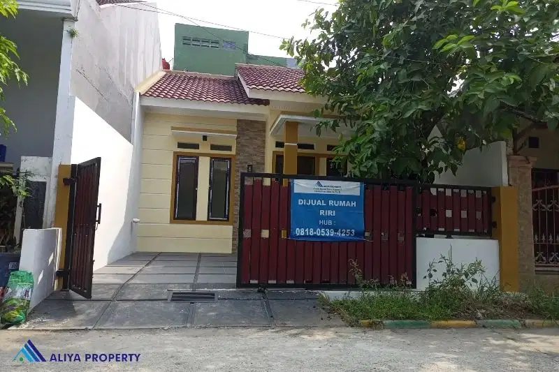 DI JUAL RUMAH SIAP HUNI BEBAS BANJIR LOKASI BEKASI TIMUR REGENCY
