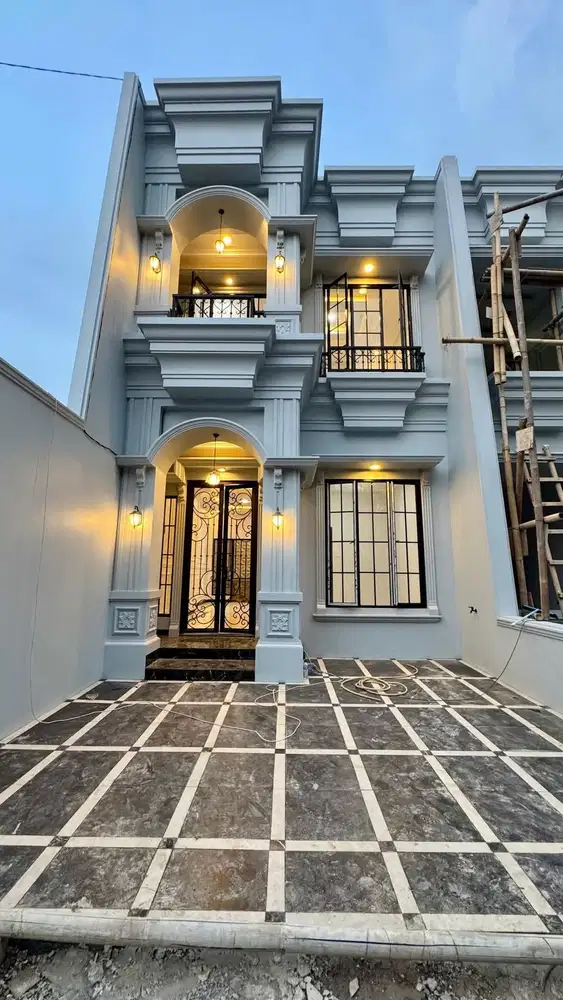 Rumah 2 lantai modern di kalimulya cilodong depok.cash dan KPR