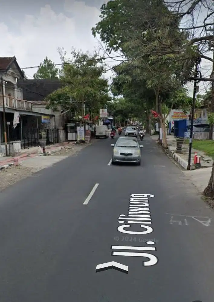Di Jual Tanah SHM Bonus Rumah  di jalan Ciliwung  Kota Blitar