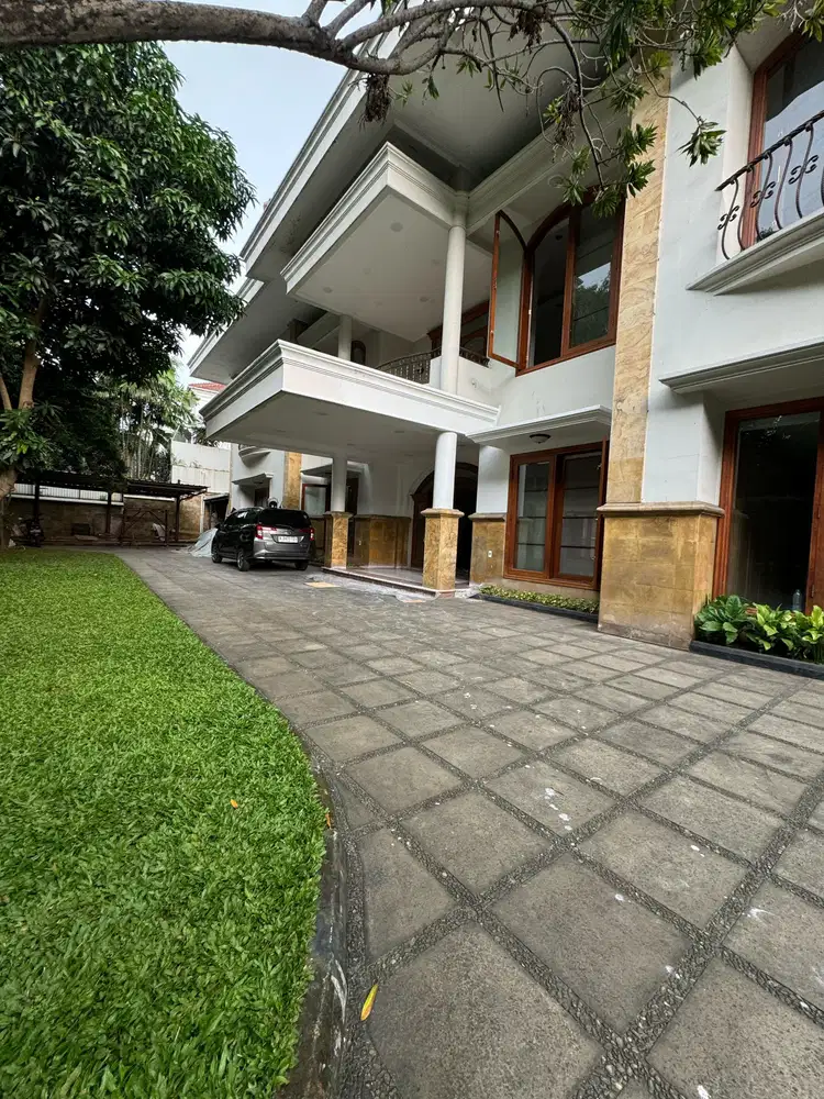 Disewakan Rumah Area Kebayoran Baru Jakarta Selatan