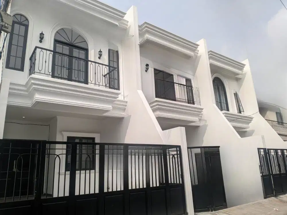 Rumah dijual Murah 2 Lantai, Cawang Jakarta Timur dekat Bandara Halim