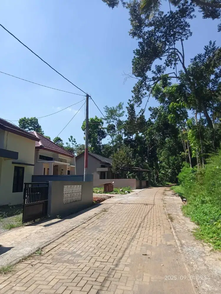 Rumah baru siap Huni pakintelan gunungpati SHM Ready