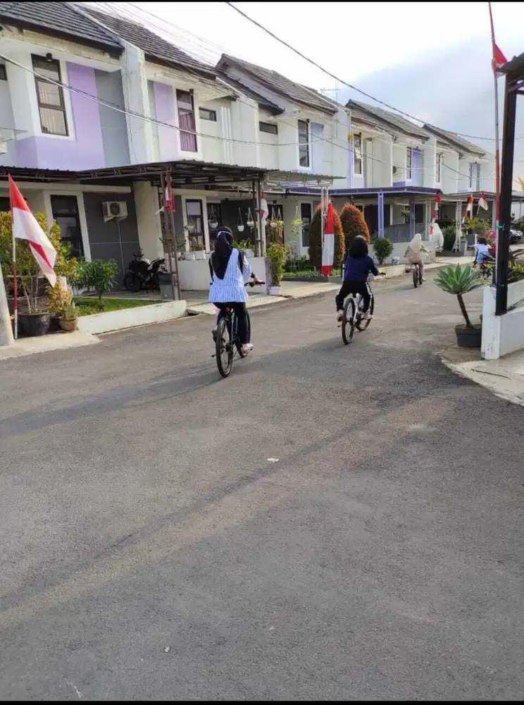 Dijual rumah nyaman, aman dan strategis  cisaranteun sukarnohata