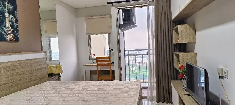 Disewakan Unit Studio Full Furnish dekat Kampus Binus Alsut