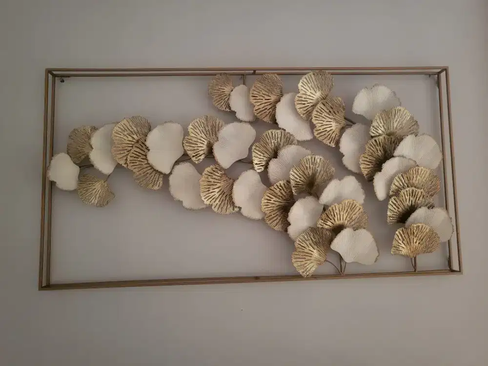 Informa Hiasan Dinding