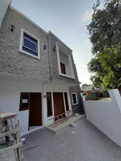 Jual Rumah Baru 2 Lantai Strategis di Bintaro Tangerang Selatan