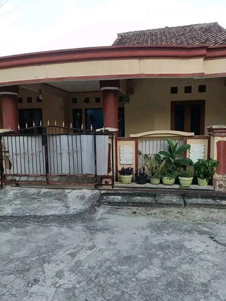 Jual cepat rumah siap huni di parung panjang