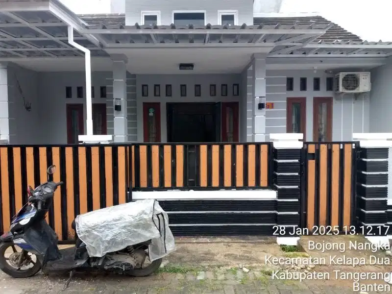 Dijual rumah dekat mall summarecon