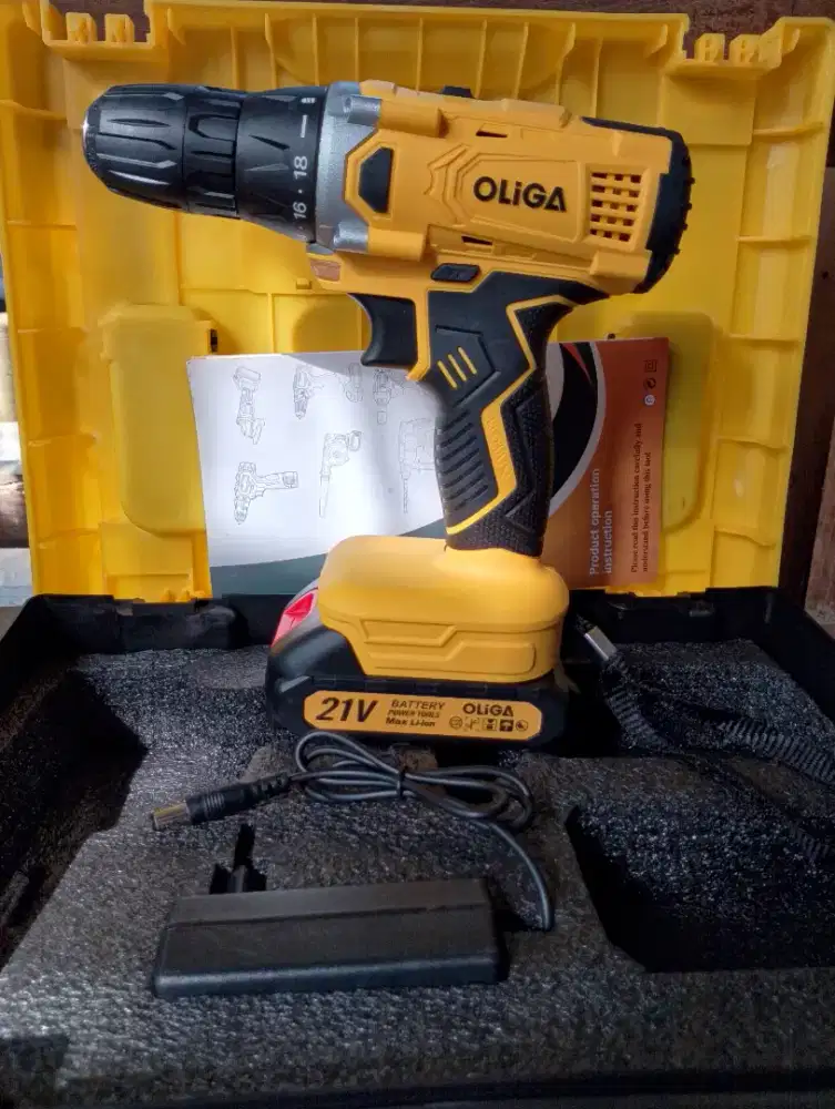 Bor cordless 21volt tipe batre LXT